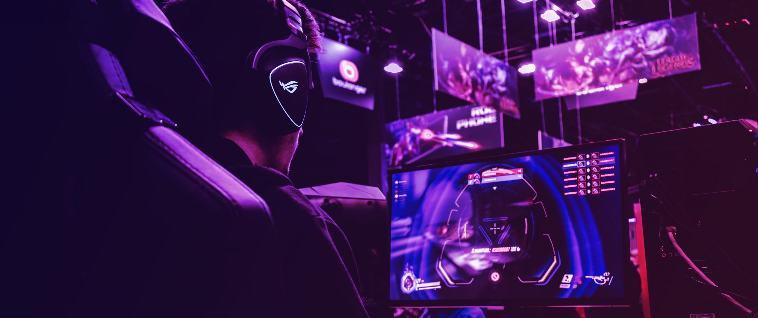 A man playing in a competitive gaming competition